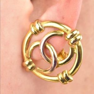 Chanel Clip on Jumbo earrings🌟RARE🌟